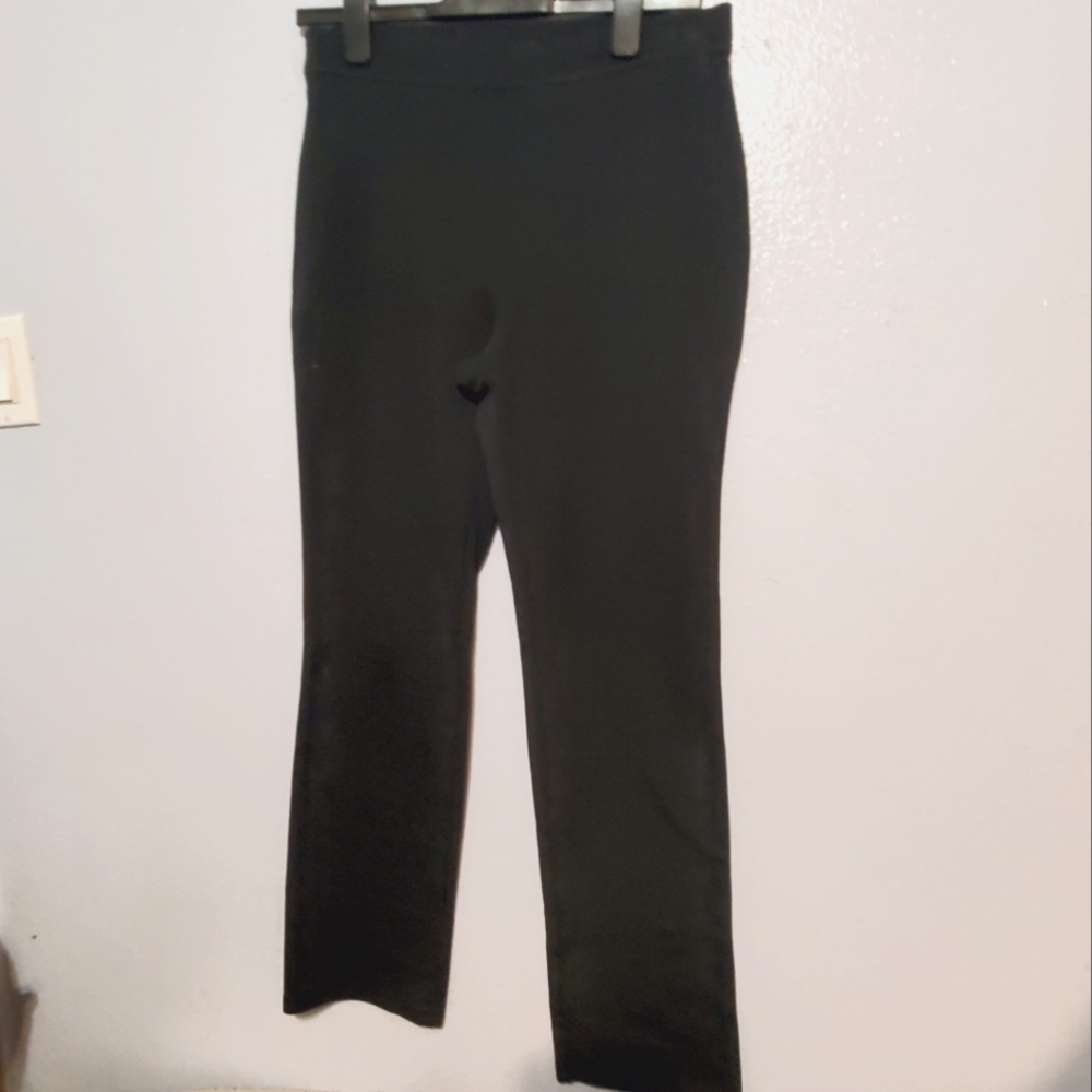 Black leggings